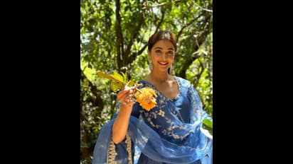 Pooja Hegde: ಮಂಗಳೂರಿನ ಕಾಡಿನಲ್ಲಿ ಪೂಜಾ ಹೆಗ್ಡೆ ಸುತ್ತಾಟ, ಹೆಬ್ಬಲಸಿಗೆ ಮಾರುಹೋದ ಸ್ಟಾರ್ ನಟಿ