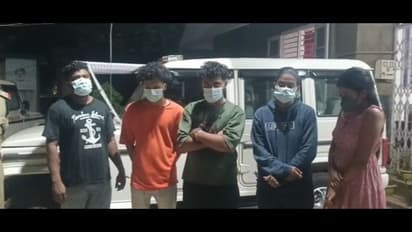 இன்ஸ்டா காதலால் சீரழிக்கப்பட்ட 11ம் வகுப்பு மாணவி; 2 பெண்கள் உள்பட 5 பேர் கைது