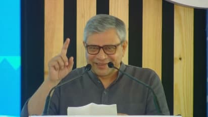 കേരളത്തിലെ റെയിൽവേക്ക് ഈ സാമ്പത്തികവര്ഷം നൽകിയത് 3011 കോടി, യുപിഎ കാലത്തേക്കാൾ 8 മടങ്ങെന്ന് റെയിൽവേ മന്ത്രി