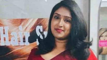 രണ്ട് വർഷത്തോളം ആലപ്പുഴ കോടതിയിൽ പ്രാക്ടീസ്, വ്യാജ അഭിഭാഷക അസോസിയേഷന് ഭാരവാഹിയുമായി, ഒടുവിൽ കീഴടങ്ങി