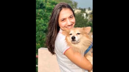 ಬಂಟಿ ವಿಚಿತ್ರ ಮೂಡ್‌ಗಳು; ನಾಯಿ ಜೊತೆ ಸೆಲ್ಫಿ ಹಂಚಿಕೊಂಡ ಬಿಗ್ ಬಾಸ್ ವೈಷ್ಣವಿ