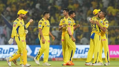 സിഎസ്കെ ഒന്നാമതായി പ്ലേ ഓഫിന് യോഗ്യത നേടും, ഫൈനലിലെത്തും: കണക്ക് നിരത്തി ചോപ്രയുടെ പ്രവചനം