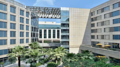 Woman claims JW Marriott staff held her hostage over bill; hotel rubbishes claim