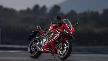 പുതിയ ഹോണ്ട CBR650R ഡെലിവറി തുടങ്ങി
