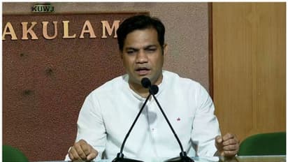 തലസ്ഥാനമാറ്റ വിവാദം: ബില്ലിന് മുമ്പ് പാർട്ടി അനുവാദം വാങ്ങുന്ന പതിവില്ല, പാർട്ടി നിർദേശം അനുസരിക്കും; ഹൈബി 