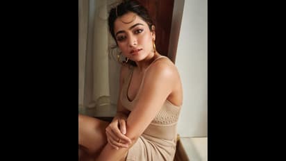 ಗೋಲ್ಡನ್ ಗರ್ಲ್ ಆಗಿ ಮಿಂಚಿದ ನಟಿ ರಶ್ಮಿಕಾ ಮಂದಣ್ಣ; ಫ್ಯಾನ್ಸ್ ಹೇಳಿದ್ದೇನು?