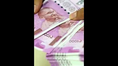 யாருக்காவது பணம் கொடுப்பது போல் உங்களுக்கு கனவு வருகிறதா? அதற்கான அர்த்தம் இதோ..!!