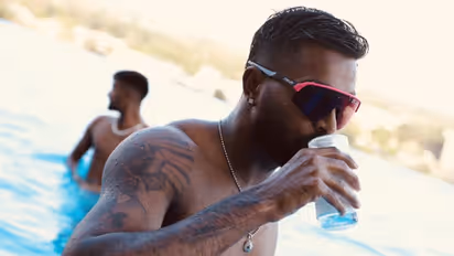 IPL 2023: GT captain Hardik Pandya shows off athletic physique; sets hearts racing (WATCH)