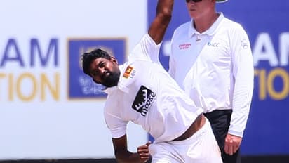 டெஸ்ட் கிரிக்கெட்டில் வரலாற்று சாதனை படைத்த இலங்கை ஸ்பின்னர் பிரபாத் ஜெயசூரியா..!