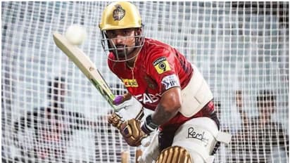 കെകെആര് ആരാധകർക്ക് കടുത്ത നിരാശ; സൂപ്പര് താരം നാട്ടിലേക്ക് മടങ്ങി, തിരികെ എത്താൻ സാധ്യത വളരെ കുറവ്