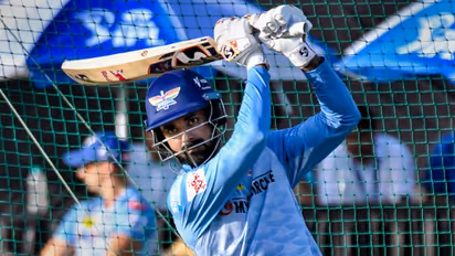 ഒച്ചിന്റെ വേഗമുള്ള കെ എല് രാഹുല് അല്ല ആര്സിബിക്കെതിരെ; മുന് കണക്കുകള് ആരാധകരെ ത്രില്ലടിപ്പിക്കും