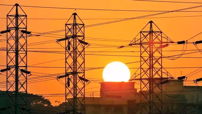 Power Shutdown in Chennai: சென்னையில் இன்று எந்தெந்த ஏரியாக்களில் மின்தடை தெரியுமா? வெளியான பெரிய லிஸ்ட்!