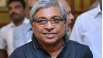 സിനിമകൾ പരാജയപ്പെടുമ്പോൾ പ്രതിഫലം കുറയ്ക്കാൻ താരങ്ങൾ തയ്യാറാകുന്നില്ല ; കമൽ