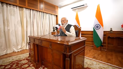 ಮೋದಿ ‘ಮನ್ ಕೀ ಬಾತ್’ಗೆ ಇಂದು ಶತಕ: ದೇಶದ 4 ಲಕ್ಷ ಕಡೆ ಕೇಳಲು ಬಿಜೆಪಿ ವ್ಯವಸ್ಥೆ