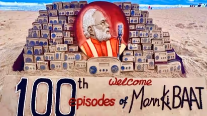 மன் கி பாத் 100வது எபிசோட்.. 100 ரேடியோ.! பிரதமர் மோடியின் உருவத்தை மணலில் வரைந்த சிற்ப கலைஞர்