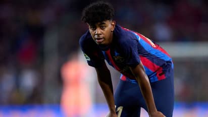 മെസിയുടെ പിന്‍ഗാമിയെ അവതരിപ്പിച്ച് സാവി, സ്പാനിഷ് ലീഗില്‍ ബാഴ്സക്കായി അരങ്ങേറി 15കാരന്‍ അത്ഭുത ബാലന്‍