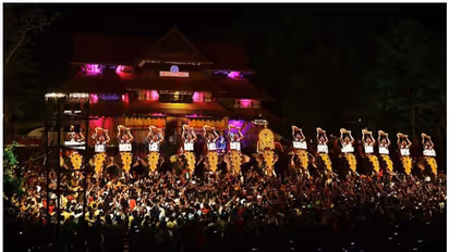 ലിയോണല് മെസി 'അരങ്ങേറിയ' തൃശൂര് പൂരം ലോക ശ്രദ്ധയിലേക്ക്! ഏറ്റെടുത്ത് സോഷ്യല് മീഡിയ