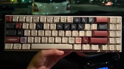 ഇതെന്താണെന്ന് വായിക്കാമോ?; യുവാവിന്‍റെ വ്യത്യസ്തമായ പ്രണയാഭ്യര്‍ത്ഥന...