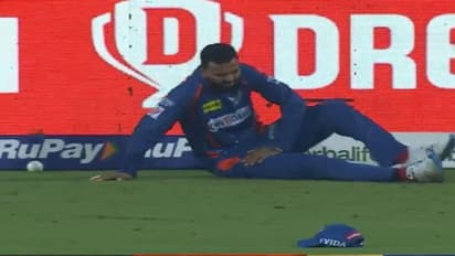 பவுண்டரியை தடுக்க ஓடிய போது காலில் காயம்; வலியால் துடித்த கேஎல் ராகுல்!