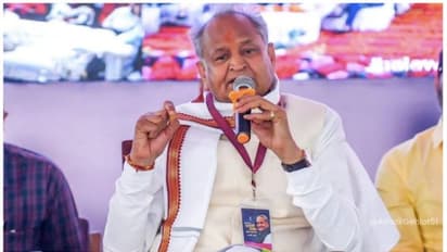 'രാജസ്ഥാൻ മോഡൽ' പ്രചാരണമാക്കി കോൺഗ്രസ്, താരപ്രചാരകനായി ഗെഹ്ലോട്ട്; കർണാടക ഒപ്പം നില്ക്കുമോ?