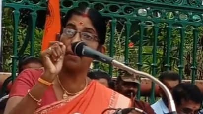 'ലോകത്ത് എവിടെ സ്ഫോടനം നടന്നാലും അതിനൊരു മലയാളി ബന്ധമുണ്ട്, കേരളം തീവ്രവാദികളുടെ ഹബ്ബായി'; കെപി ശശികല