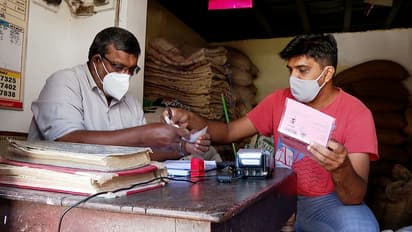 ഇ-പോസ് തകരാർ: പരസ്പരം കുറ്റപ്പെടുത്തി കേരളവും കേന്ദ്രവും; ഇന്നും റേഷൻ വിതരണത്തിൽ നിയന്ത്രണം