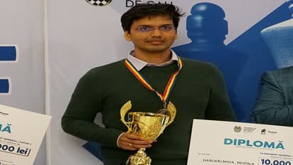 ఇంటర్నేషనల్ ర్యాపిడ్ చెస్ టోర్నమెంట్లో ఏపీ వాసి ప్రతిభ.. బ్రాంజ్ మెడల్ సాధించిన పెంటేల హరికృష్ణ