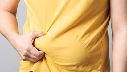 അടിവയറ്റിലെ കൊഴുപ്പിനെ പുറംതള്ളാന്‍ പതിവായി കഴിക്കാം  അടുക്കളയിലുള്ള ഈ ഭക്ഷണങ്ങള്‍...