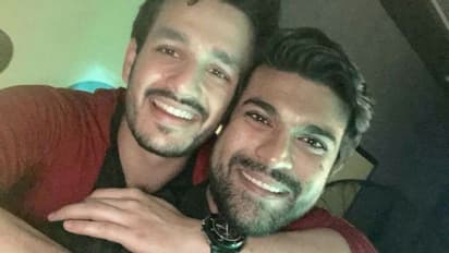 చరణ్ తప్పించుకున్న దెబ్బ అఖిల్ కు పడిందా?