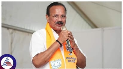 ಸಂಸದರಿಗೆ ಟಿಕೆಟ್‌: ಗೊಂದಲ ಇತ್ಯರ್ಥಕ್ಕೆ ಸದಾನಂದಗೌಡ ಆಗ್ರಹ