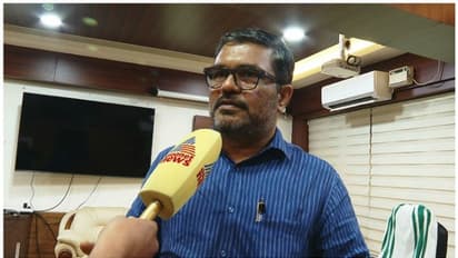 മദ്യനിര്മാണ യൂണിറ്റുമായി ബന്ധപ്പെട്ട വിവാദത്തിന് പിന്നിൽ രാഷ്ട്രീയമെന്ന് എം ബി രാജേഷ്