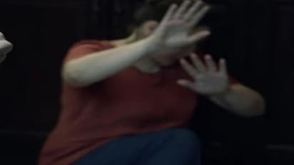 ఘోరం.. రూ. 8 వేలు దొంగలించారనే అనుమానంతో కాలేజీ విద్యార్థినుల బట్టలు విప్పించిన హాస్టల్ వార్డెన్..