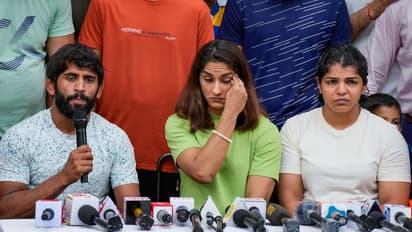 Wrestlers vs WFI chief: 'Will return our medals, give our life, but at least get us justice' - Vinesh, Bajrang