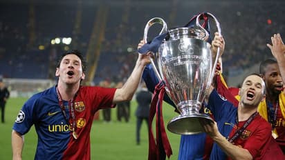 സസ്പെന്ഷന് പിന്നാലെ അടുത്ത തിരിച്ചടി;മെസിയുടെ നാല് ചാമ്പ്യന്സ് ലീഗ് കിരീടങ്ങളില് ഒന്ന് തിരിച്ചെടുത്ത് യുവേഫ