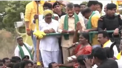 వైసీపీ మహిళా కార్యకర్త కుమార్తె చదువుకు చంద్రబాబు సాయం.. స్పాట్లోనే రూ. 2.3 లక్షలు అందజేత..!