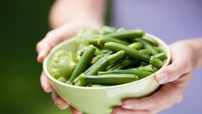 Easy Ways to Identify Good Ladyfingers Learn how to identify this important vegetable 