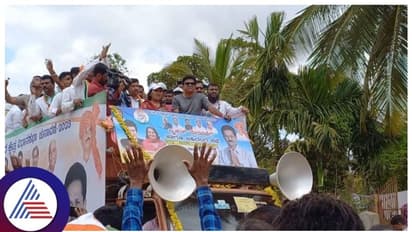 ಶಿರಸಿ ವಿಧಾನಸಭಾ ಕ್ಷೇತ್ರದ ಅಭ್ಯರ್ಥಿ ಭೀಮಣ್ಣ ನಾಯ್ಕ್ ಪರ ನಟ ಶಿವಣ್ಣ ದಂಪತಿ ಪ್ರಚಾರ!
