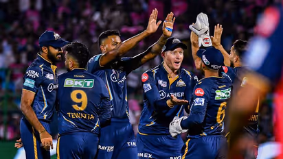 IPL 2023: DC vs RCB மோதல்.. ஆர்சிபி அணியில் 38 வயது வீரருக்கு கம்பேக் சான்ஸ்.! இரு அணிகளின் உத்தேச ஆடும் லெவன்