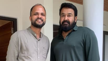 മോഹന്‍ലാലിനൊപ്പമുള്ള ചിത്രം പങ്കുവച്ച് ജൂഡ്; സര്‍പ്രൈസ് ഉണ്ടാവുമോ എന്ന് ആരാധകര്‍