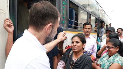 ಬಿಎಂಟಿಸಿ ಬಸ್​ನಲ್ಲಿ ರಾಹುಲ್ ಗಾಂಧಿ ಪ್ರಯಾಣ: ಆಶ್ಚರ್ಯಗೊಂಡ ಪ್ರಯಾಣಿಕರು