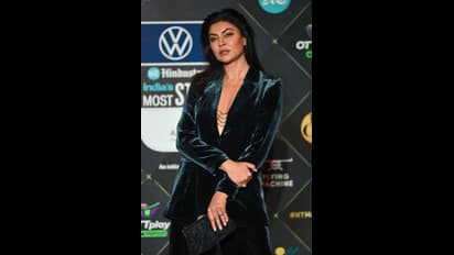 సెట్లో మీడియా ముందు సుస్మితా సేన్ని తీవ్ర అవమానం.. నీకు యాక్టింగ్ రాదంటూ స్టార్ డైరెక్టర్ ఫైర్..