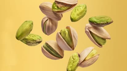 പ്രമേഹം മുതല് രക്തസമ്മര്ദ്ദം വരെ നിയന്ത്രിക്കും; അറിയാം പിസ്തയുടെ ഗുണങ്ങള്...