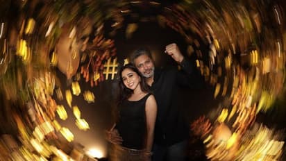 சினிமா நடிகைகளையே மிஞ்சிருவாங்க போல... ஜெயம் ரவி மனைவி ஆர்த்தி நடத்திய செம்ம ஹாட் போட்டோஷூட் வைரல்