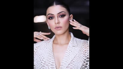 என்னால் டாட்டூ கூட குத்திக்க முடியாது! ஹார்மோன் ஊசி சர்ச்சை.. குறித்து முதல் முறையாக வாய் திறந்த ஹன்சிகா!