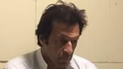 ನನಗೆ ಟಾಯ್ಲೆಟ್‌ಗೆ ಹೋಗಲೂ ಬಿಡ್ತಿಲ್ಲ; ತೀವ್ರ ಚಿತ್ರಹಿಂಸೆ ನೀಡ್ತಿದ್ದಾರೆ: ಇಮ್ರಾನ್‌ ಖಾನ್