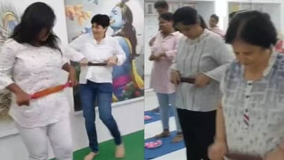 വയറുകുറയ്ക്കാൻ ചപ്പാത്തിക്കോൽ വയറിലുരുട്ടി വ്യായാമം; വൈറലായി വീഡിയോ