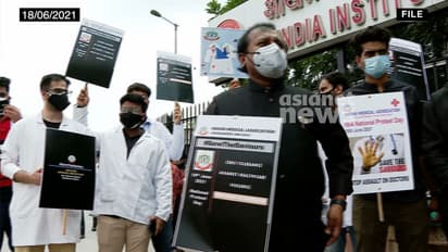 ആരോഗ്യ പ്രവർത്തകരുടെ സുരക്ഷ: കേന്ദ്ര നിയമം പാതിവഴിയിൽ അവസാനിപ്പിച്ചു; കരട് പുറത്തിറക്കി, പിന്നീട് പിൻവലിച്ചു