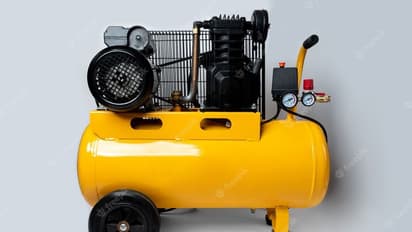 ఇదేం సరదా.. వ్యక్తి ప్రైవేట్ పార్ట్స్ లో కంప్రెషర్ పంపుతో గాలి కొట్టిన స్నేహితుడు.. తరువాత ఏం జరిగిందంటే ?