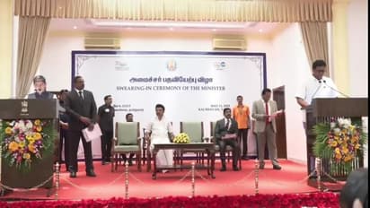 அமைச்சராக பதவியேற்ற டிஆர்பி ராஜா..! பதவி பிரமாணம் செய்து வைத்த ஆளுநர் ரவி