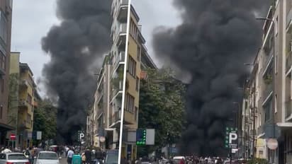 Massive explosion hits centre of Milan, several vehicles on fire